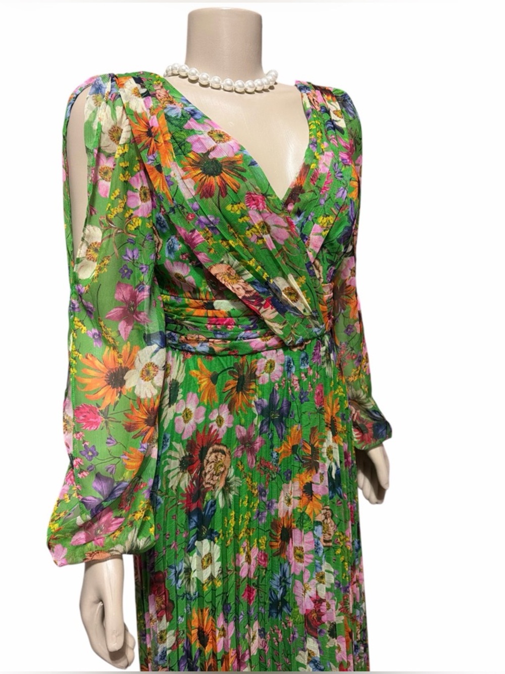 Betsy & Adam Sz 4  Floral Long Sleeve Cold Shoulder Pleated Gown Formal Green - Picture 5 of 15